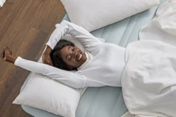 Discount Alwayzaire Tough Guard Air Mattress Queen 20 With Built-In Dual Pump And Antimicrobial Coating Indoor Air Mattresses