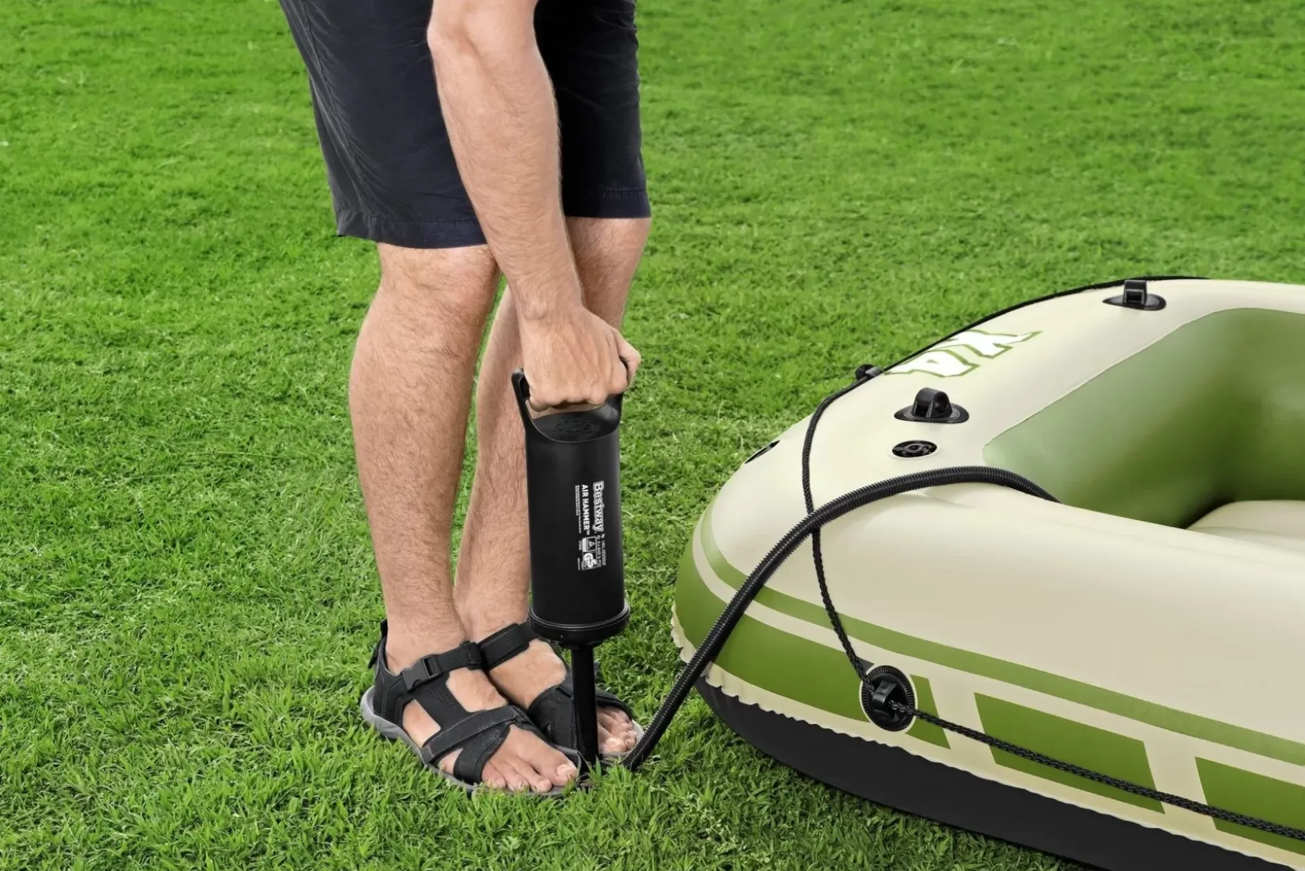 Hot Hydro-Force Voyager X4 Inflatable Raft Set 11'6 Rafts